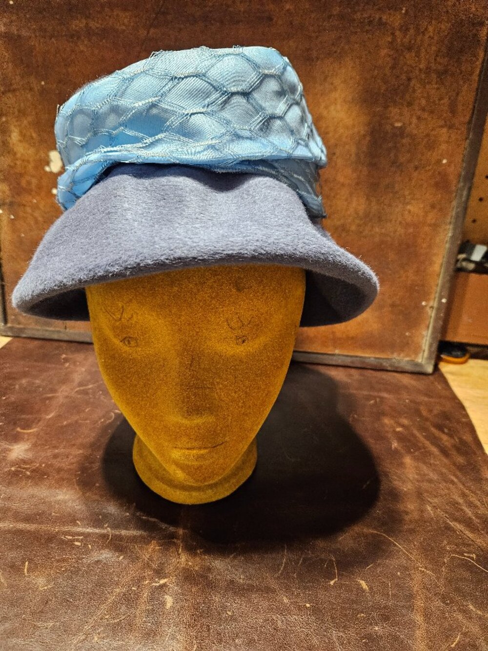 Vintage Ladies Hat Styled by Nadelle Montreal   E